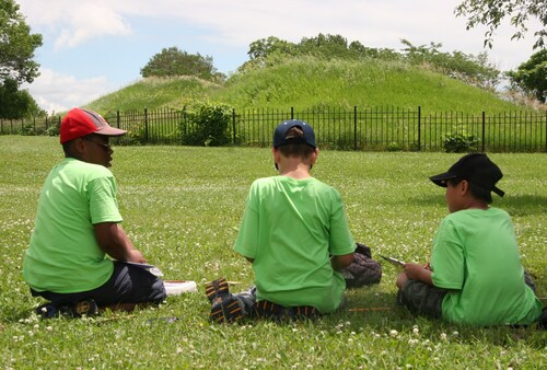 F14a Kids at Mounds Park